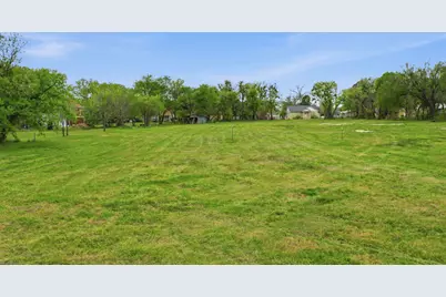955 N Ollie Street, Stephenville, TX 76401 - Photo 3