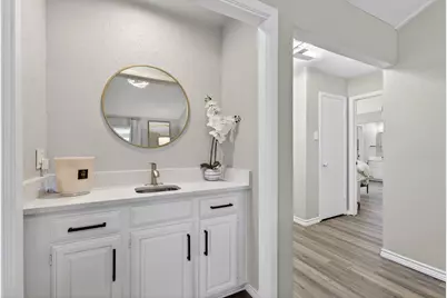 1845 Chisolm Trail, Lewisville, TX 75077 - Photo 3