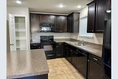 1804 Gayla Creek Drive, Little Elm, TX 75068 - Photo 11