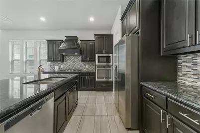 3421 Poinsettia Way, Irving, TX 75038 - Photo 7