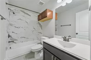 3421 Poinsettia Wy, Irving, TX 75038 - Photo 9