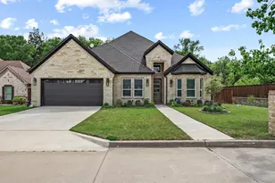 57 Lone Oak Blvd, Pottsboro, TX 75076 - Photo 1