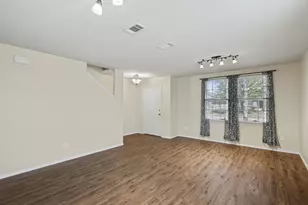 1349 Hillside Dr, Burleson, TX 76028 - Photo 7