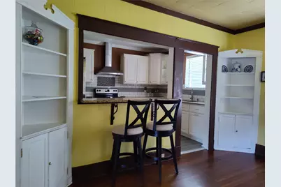 401 Powers Street, Lacy Lakeview, TX 76705 - Photo 5