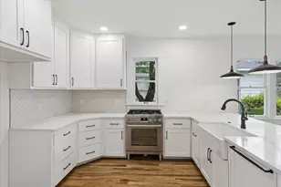 2250 Lipscomb St, Fort Worth, TX 76110 - Photo 9