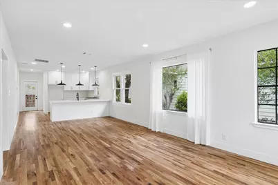 2250 Lipscomb Street, Fort Worth, TX 76110 - Photo 5