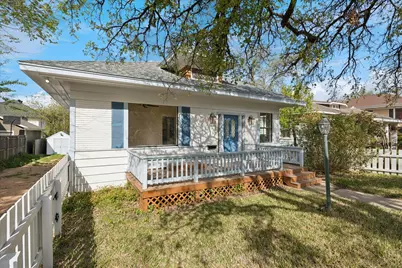 2250 Lipscomb Street, Fort Worth, TX 76110 - Photo 3