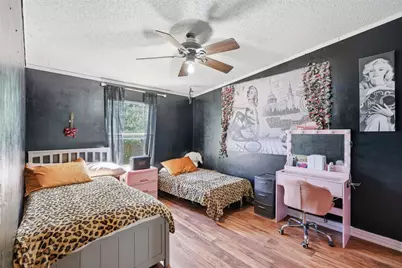 1000 Forest Oaks Street, Azle, TX 76020 - Photo 15