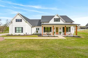 136 Grace Vw Rd, Weatherford, TX 76088 - Photo 1