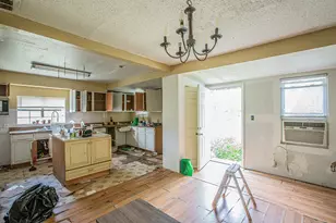 2624 Canton Dr, Fort Worth, TX 76112 - Photo 9