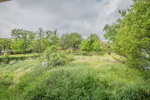 2624 Canton Dr, Fort Worth, TX 76112 - Photo 17