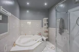 2624 Canton Dr, Fort Worth, TX 76112 - Photo 15