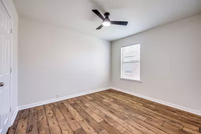 4502 Falcon Drive, Sherman, TX 75092 - Photo 9