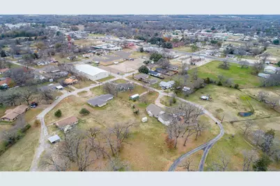 407 S Crockett, Edgewood, TX 75117 - Photo 7