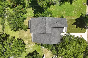 810 Euclid St, Cleburne, TX 76033 - Photo 39