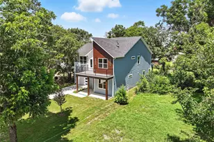 810 Euclid St, Cleburne, TX 76033 - Photo 37