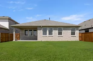 712 Tyronza Dr, Justin, TX 76247 - Photo 3