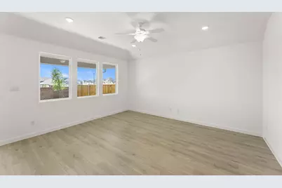 712 Tyronza Drive, Justin, TX 76247 - Photo 11