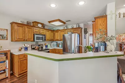 1408 Spanish Trail Drive, Granbury, TX 76048 - Photo 9