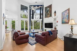 18736 Wainsborough Ln, Dallas, TX 75287 - Photo 13