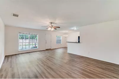 1012 Barbara Street, Denton, TX 76209 - Photo 9