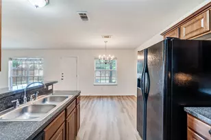 1012 Barbara St, Denton, TX 76209 - Photo 3