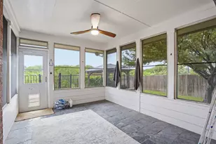 5605 Southern Hills Dr, North Richland Hills, TX 76180 - Photo 27