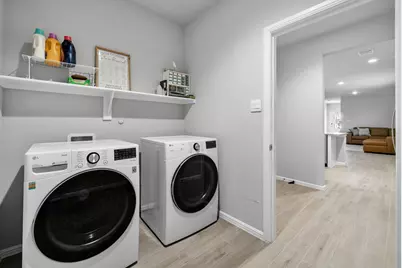 6736 Windfall Drive, Fort Worth, TX 76135 - Photo 31