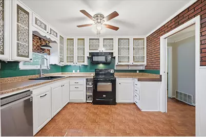 4212 Ken Michael Court, North Richland Hills, TX 76180 - Photo 13