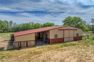501 N Van Zandt St, Tioga, TX 76271 - Photo 27