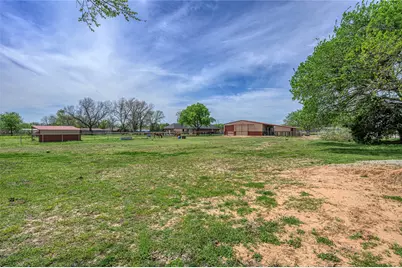 501 N Van Zandt Street, Tioga, TX 76271 - Photo 21