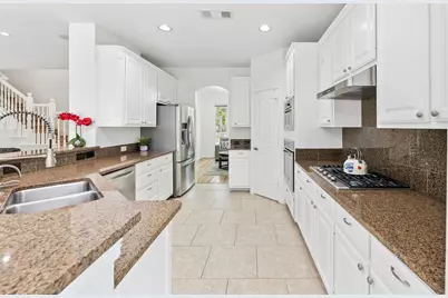 12165 Shoal Creek Drive, Frisco, TX 75035 - Photo 7