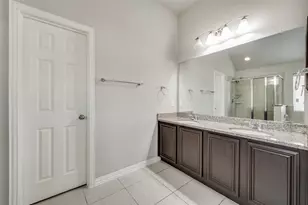 1033 Water Garden Cir, Little Elm, TX 75068 - Photo 21