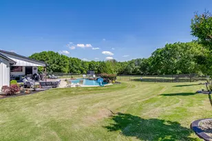 2029 Shady Crk Xing, Azle, TX 76020 - Photo 33