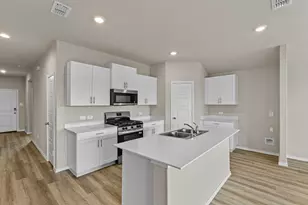 4233 Trickling Crk Ln, Fort Worth, TX 76036 - Photo 13