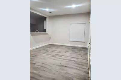 1017 E Humbolt Street, Fort Worth, TX 76104 - Photo 3