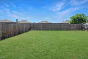 1408 Trace Dr, Aubrey, TX 76227 - Photo 23