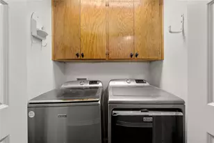 395 Lazy Acres Dr, Woodway, TX 76712 - Photo 13