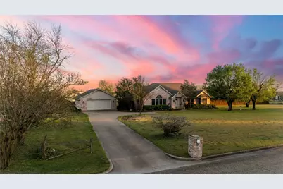 395 Lazy Acres Drive, Woodway, TX 76712 - Photo 29