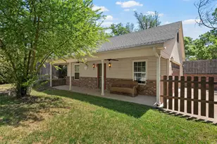 418 Riverview Dr, Woodway, TX 76712 - Photo 27