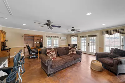418 Riverview Drive, Woodway, TX 76712 - Photo 17