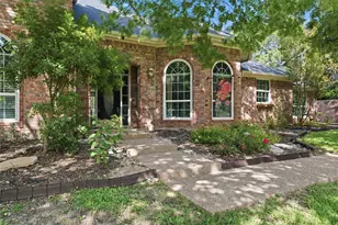 418 Riverview Dr, Woodway, TX 76712 - Photo 3
