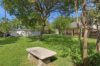 418 Riverview Drive, Woodway, TX 76712 - Photo 35