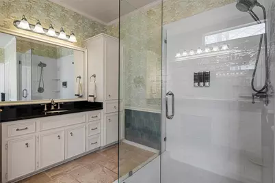 418 Riverview Drive, Woodway, TX 76712 - Photo 19