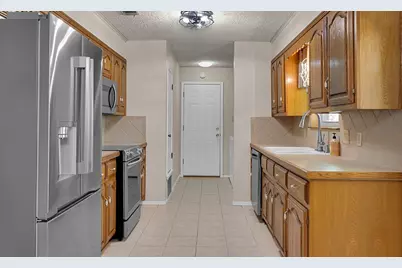 2857 Country Spring Road, Lorena, TX 76655 - Photo 7