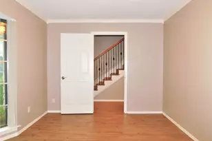 126 Bluebonnet Dr, Highland Village, TX 75077 - Photo 5