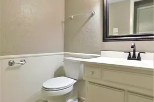 126 Bluebonnet Dr, Highland Village, TX 75077 - Photo 15