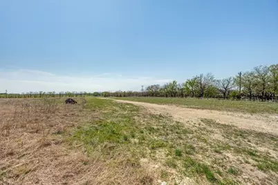801 Riddels, Sherman, TX 75092 - Photo 9