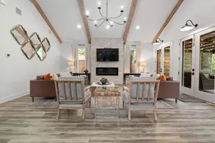 1704 Silverside Dr, Grapevine, TX 76051 - Photo 13