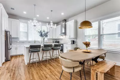 1309 E Peach Street, Fort Worth, TX 76102 - Photo 13